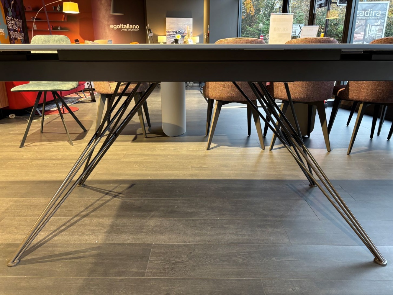 Denia Extendable Dining Table Ex-Display